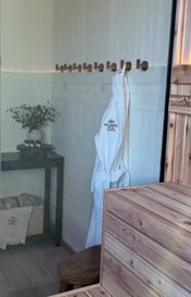 Desperado - Sauna, Hot Tub, Karaoke Bar, Views