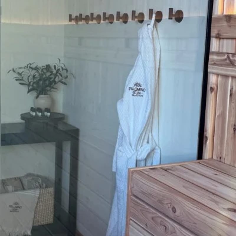Desperado - Sauna, Hot Tub, Karaoke Bar, Views